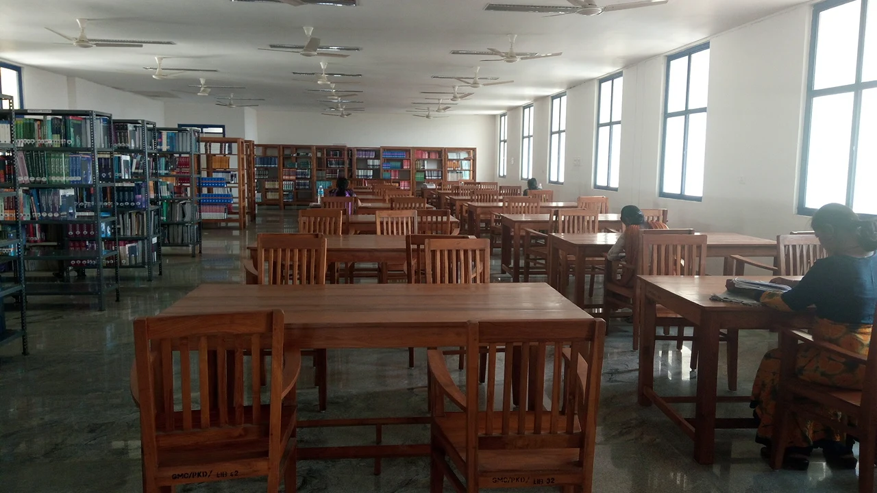 Government Medical College & Hospital, Palakkad - College Image