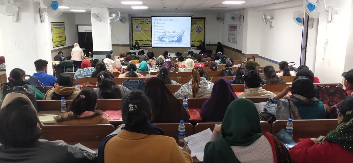 Government Medical College & Hospital, Srinagar - College Image