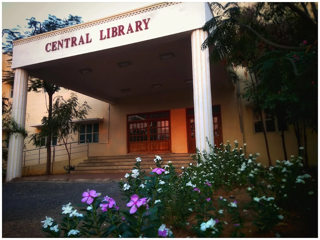 Government Thiruvannamalai Medical College & Hospital, Thiruvannamalai - College Image