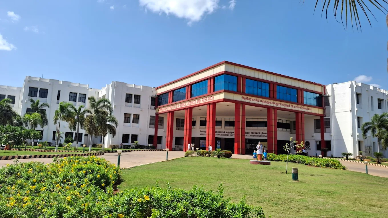 Melmaruvathur Adiparasakthi Institute Medical Sciences and Research, Kancheepuram - College Image