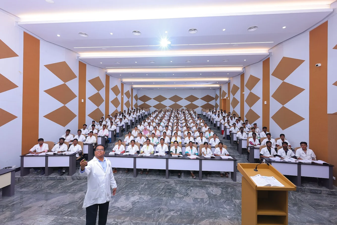 Dhanalakshmi Srinivasan Institute of Medical Science and Hospital, Perambalur - College Image