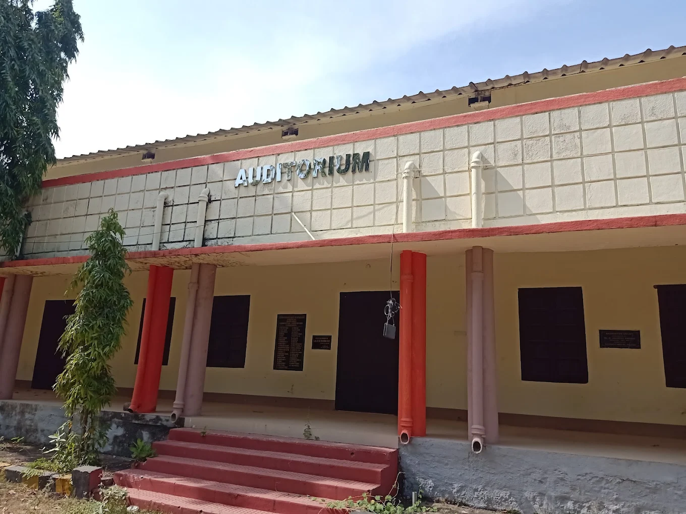 Kakatiya Medical College & Hospital, Warangal - College Image