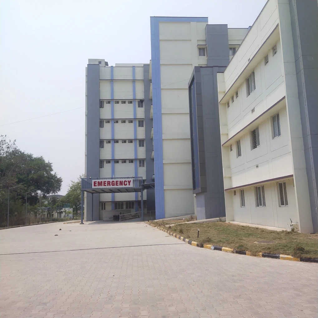 Kakatiya Medical College & Hospital, Warangal - College Image