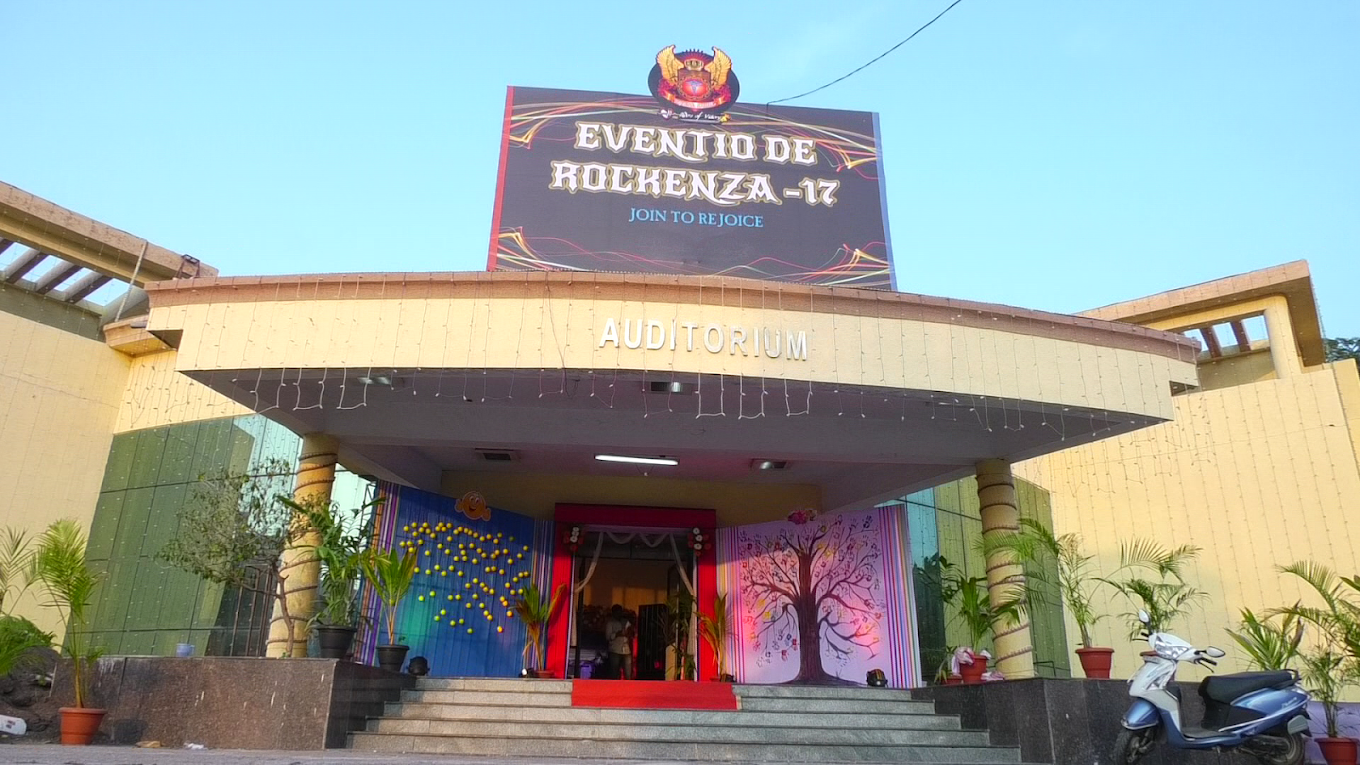 Rajiv Gandhi Institute of Medical Science, Adilabad - College Image