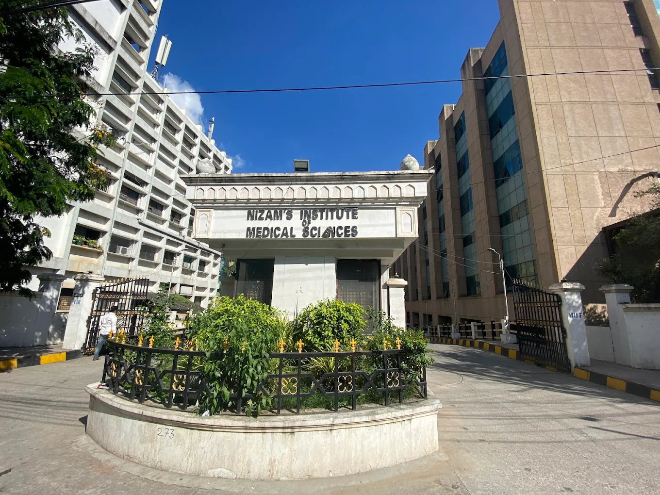 Nizam's Institute of Medical Sciences, Hyderabad - College Image