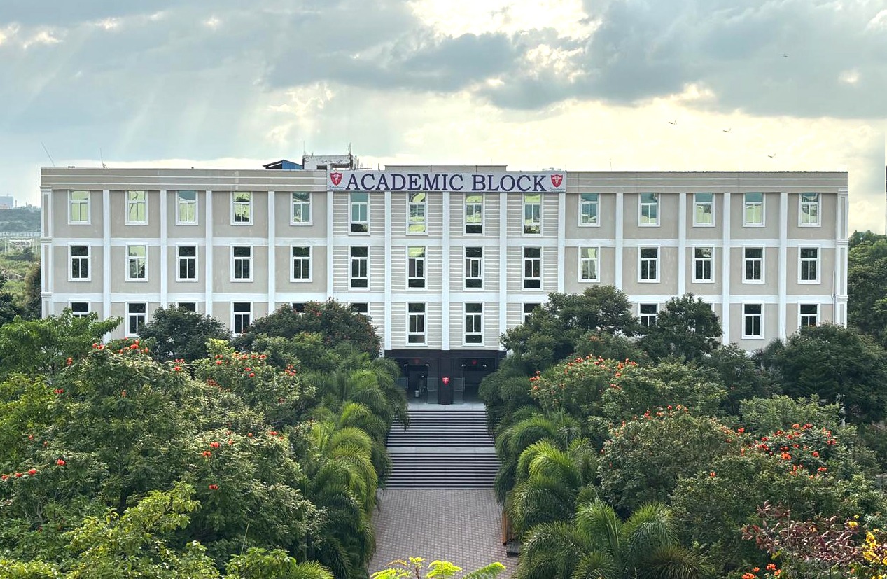 Maheshwara Medical College & Hospital , Medak - College Image