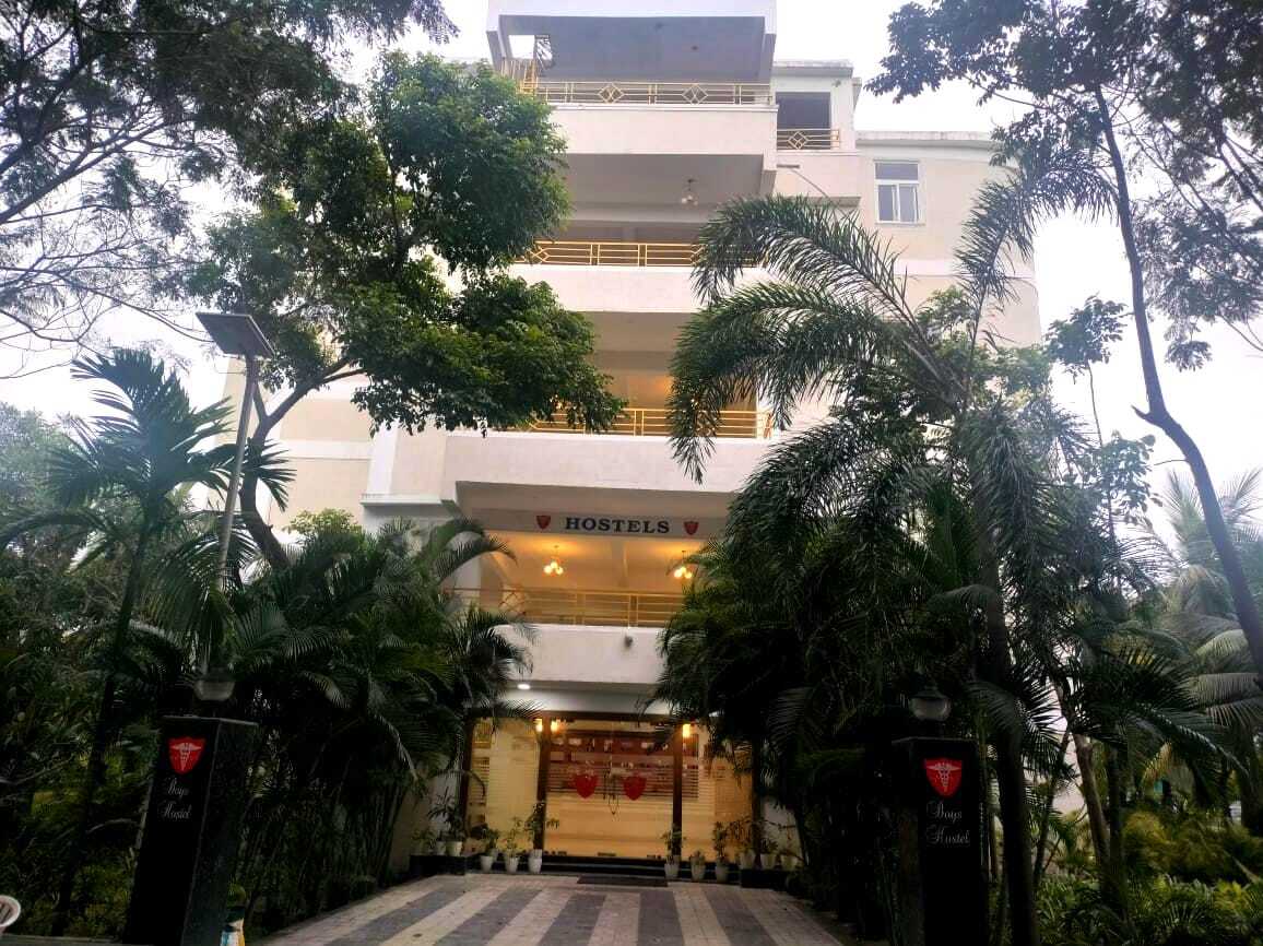 Maheshwara Medical College & Hospital , Medak - College Image