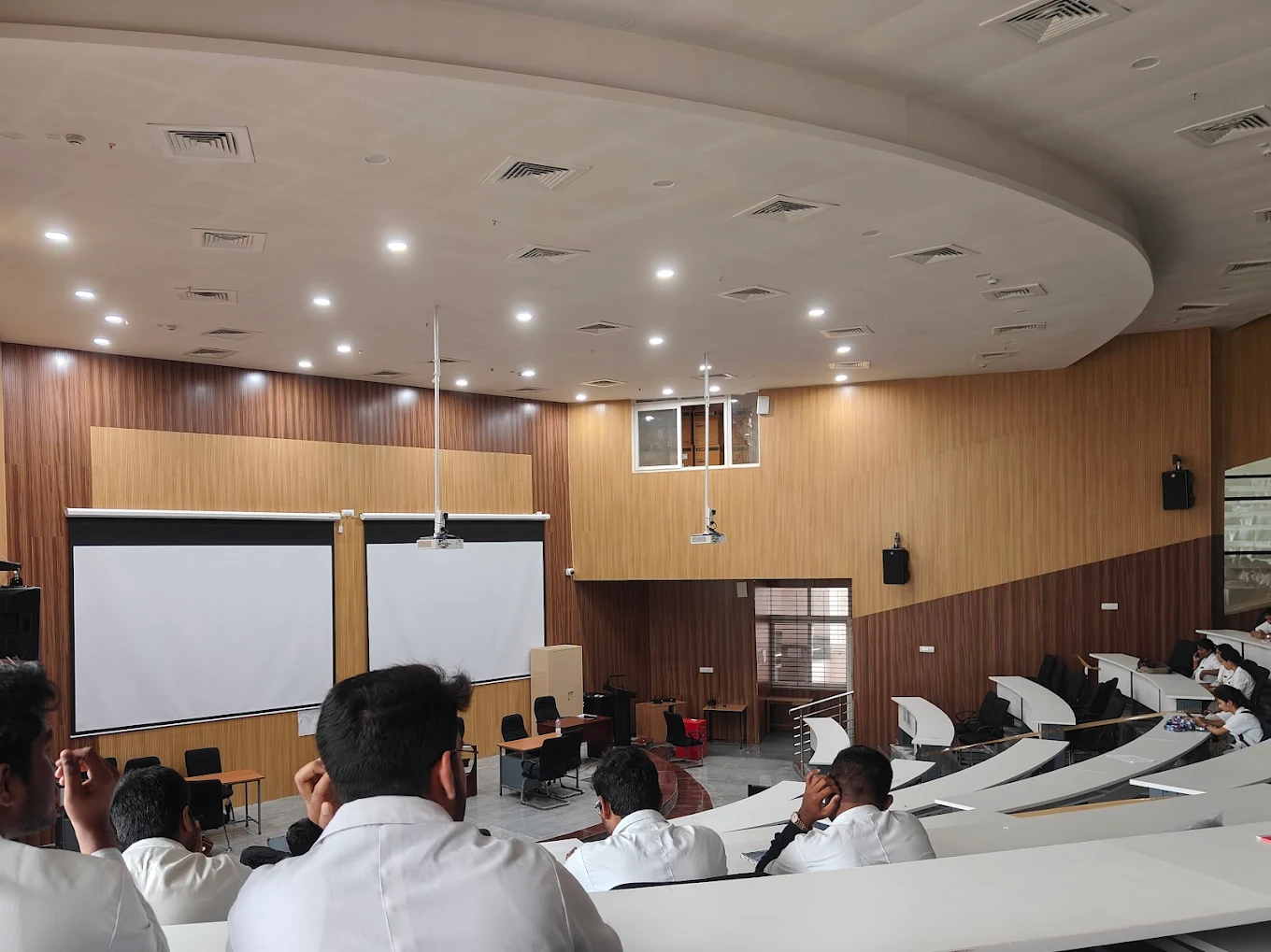 Haveri Institute of Medical Science, Haveri - College Image