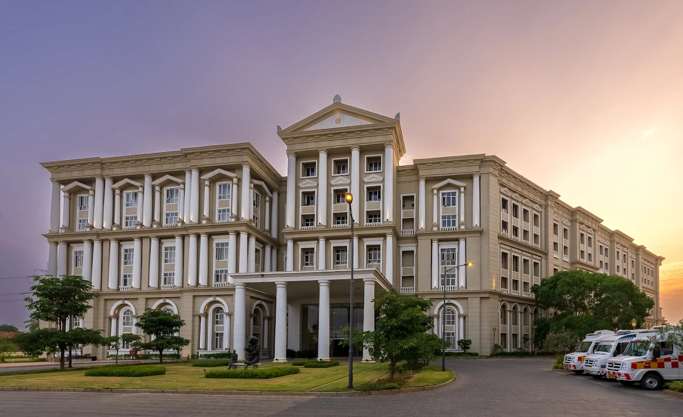 Dr. Chandramma Dayananda Sagar Institute of Medical Education & Research, Hubli - College Image