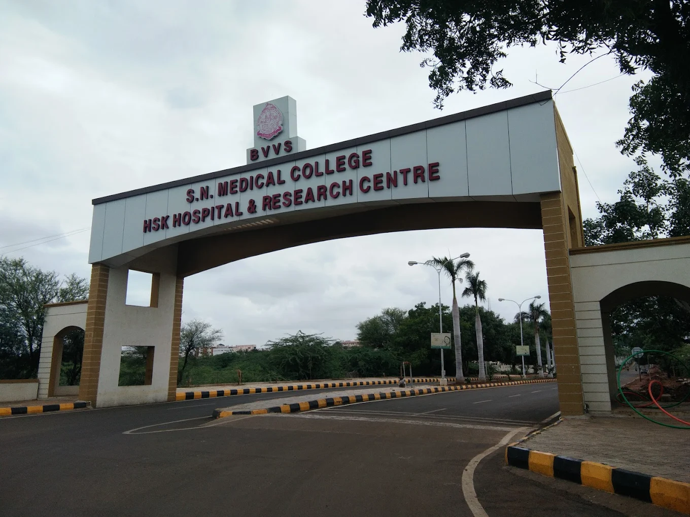S. Nijalingappa Medical College & HSK Hospital & Research, Bagalkot - College Image