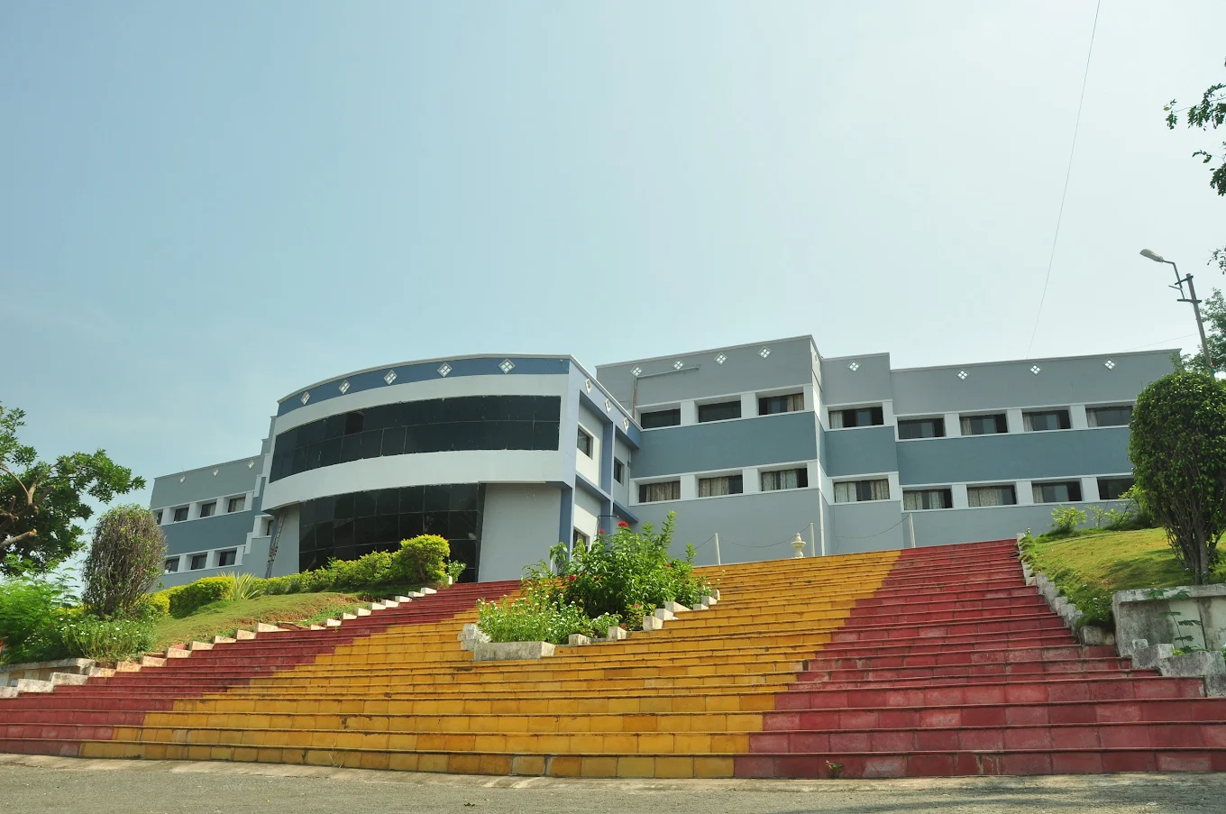 Maharajah Institute of Medical Science, Vizianagaram - College Image