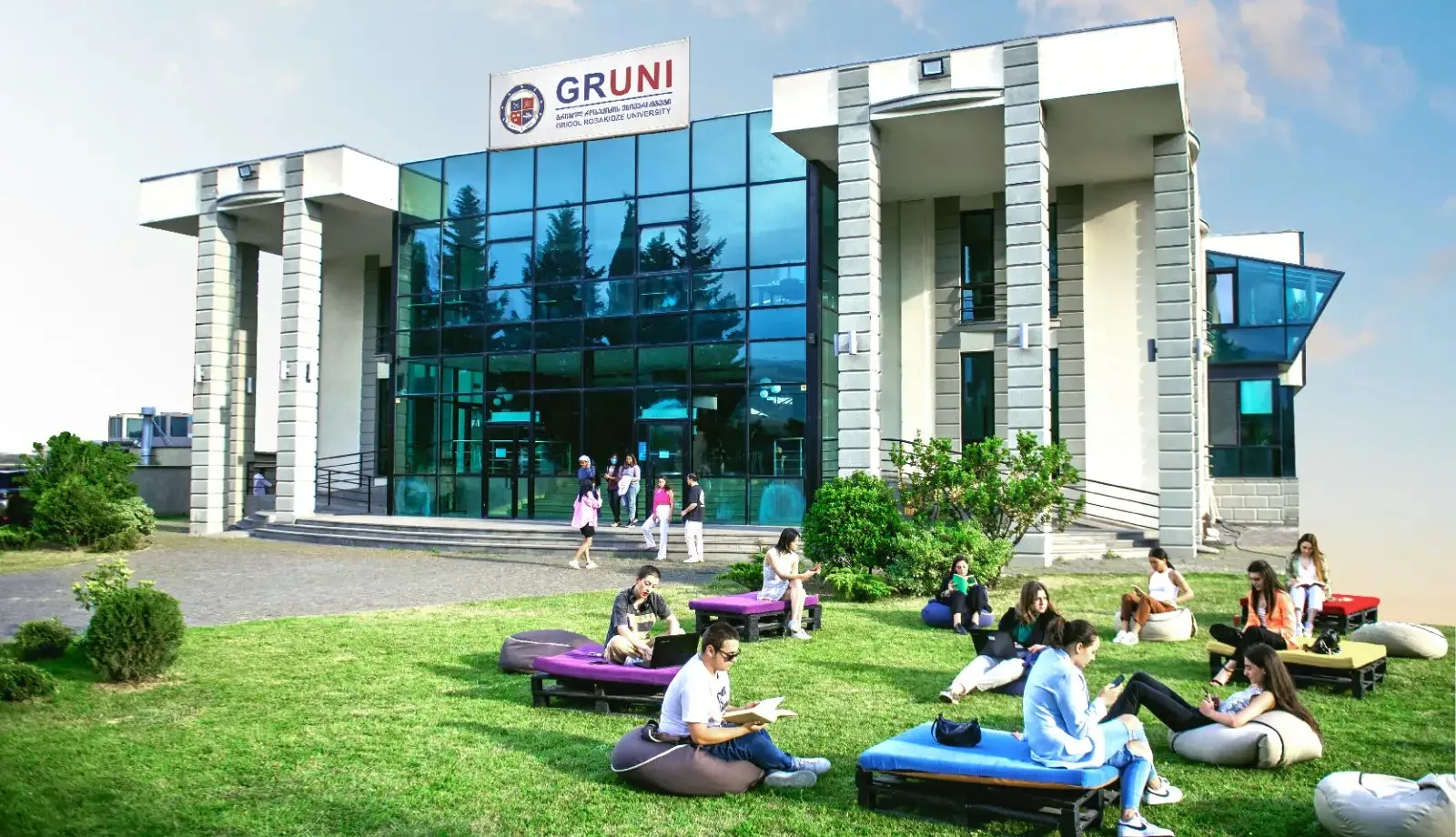 Grigol Robakidze University - GRUNI Georgia
